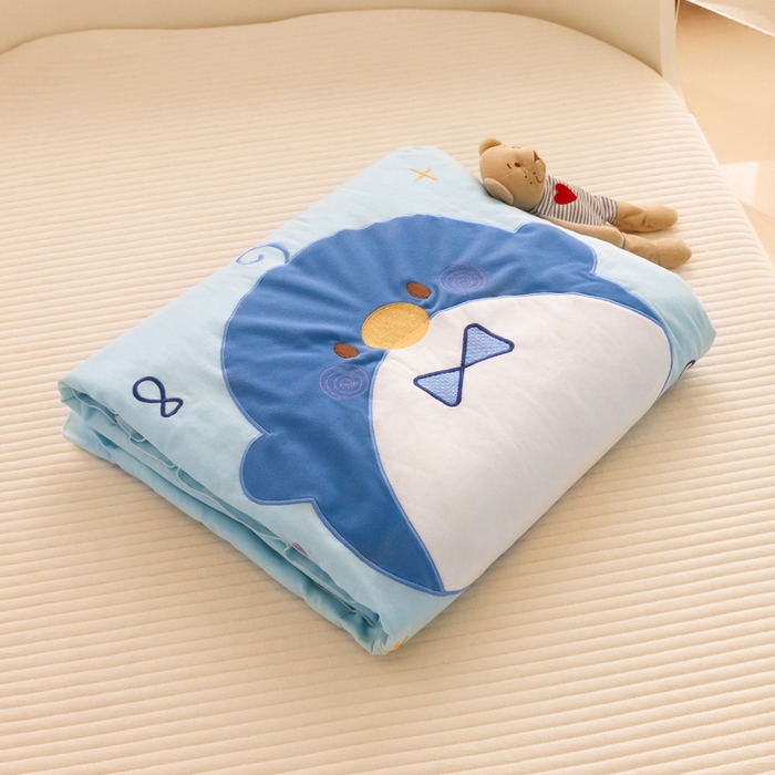 91家纺网 家纺一手货源 找家纺 喜多兔 2023新款小轻柔纱布纯棉双层纱空调被 蓝色Q企鹅