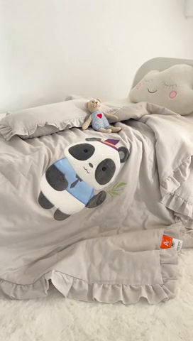 91家纺网 家纺一手货源 找家纺 喜多兔 2023新款小轻柔纱布纯棉双层纱空调被 灰色萌熊猫
