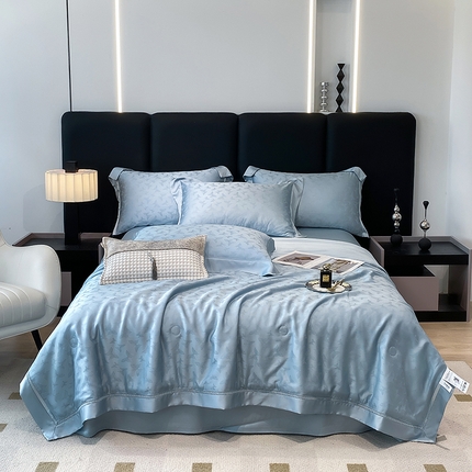 91家纺网 家纺一手货源 找家纺 （总）娇逸家居 2025新款镂空花边60支天丝提花夏被（专版花型）