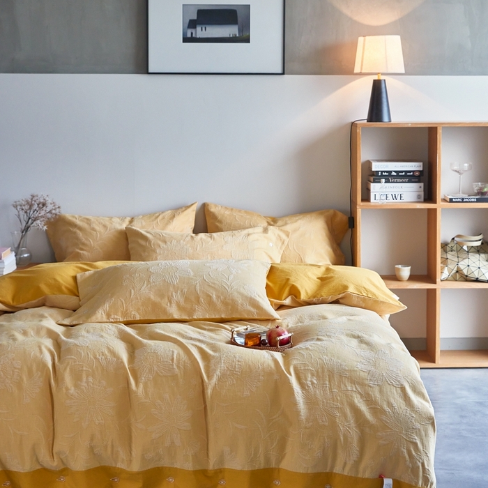 91家纺网 家纺一手货源 找家纺 安莱生活2023新品双层纱大提花高奢工艺款四件套馥香系列 馥香--黄色