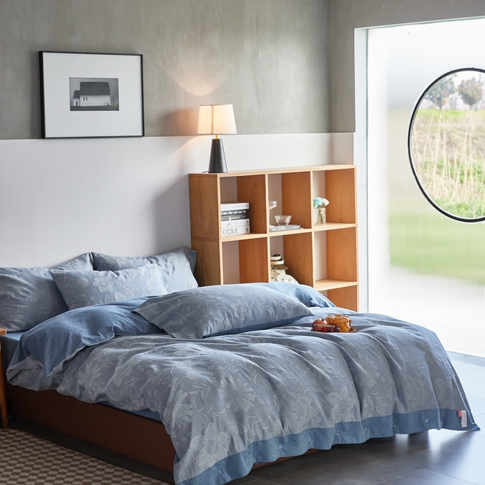 91家纺网 家纺一手货源 找家纺 安莱生活2023新品双层纱大提花高奢工艺款四件套馥香系列 馥香--蓝色