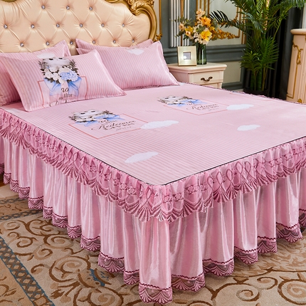 91家纺网 家纺一手货源 找家纺 美莱家纺 2023直播爆款冰丝凉席床裙款单件三件套可谈价 幸福喵喵