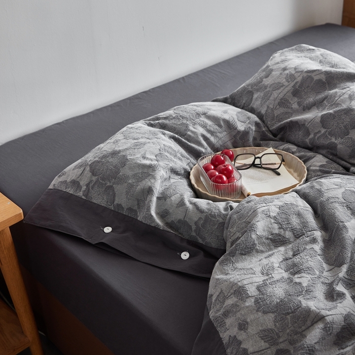 91家纺网 家纺一手货源 找家纺 安莱生活 2023新款双层纱大提花高奢工艺款四件套-虞美人 虞美人--灰色