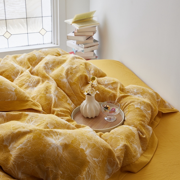 91家纺网 家纺一手货源 找家纺 安莱生活 2023新品双层纱大提花高奢工艺款四件套-国色天香系列 国色天香--姜黄