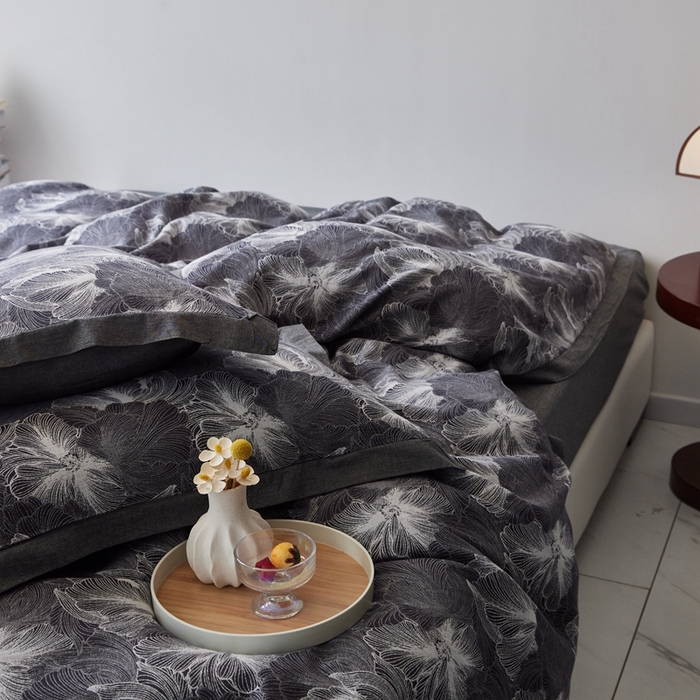 91家纺网 家纺一手货源 找家纺 安莱生活 2023新品双层纱大提花高奢工艺款四件套-国色天香系列 国色天香--深灰