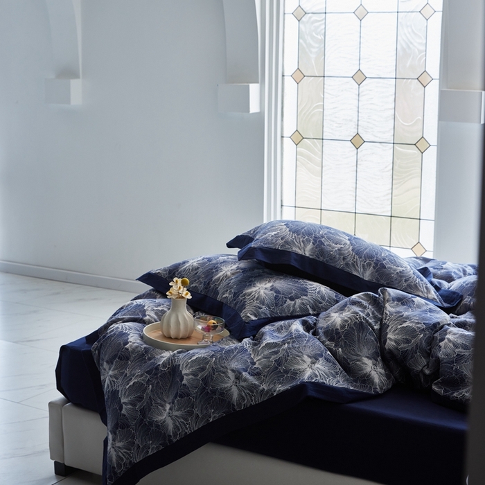 91家纺网 家纺一手货源 找家纺 安莱生活 2023新品双层纱大提花高奢工艺款四件套-国色天香系列 国色天香--深蓝