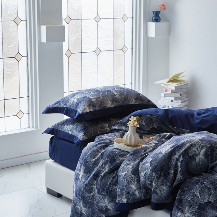 91家纺网 家纺一手货源 找家纺 安莱生活 2023新品双层纱大提花高奢工艺款四件套-国色天香系列 国色天香--深蓝