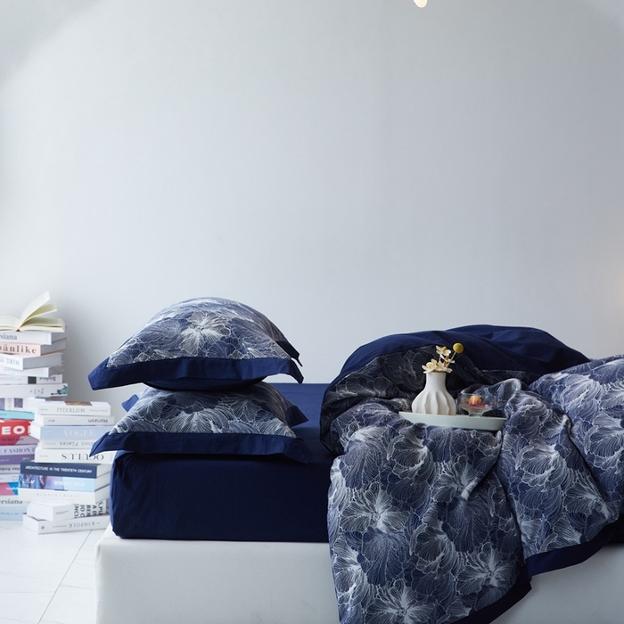 91家纺网 家纺一手货源 找家纺 安莱生活 2023新品双层纱大提花高奢工艺款四件套-国色天香系列 国色天香--深蓝