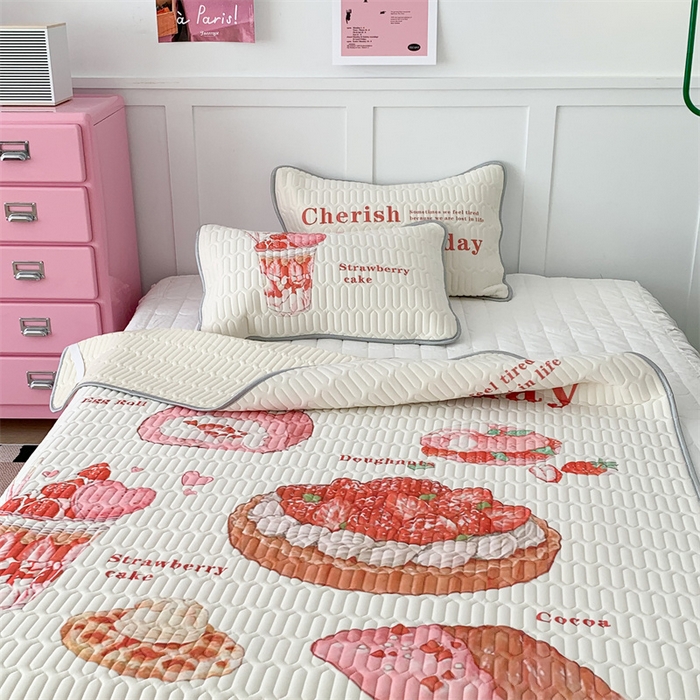 91家纺网 家纺一手货源 找家纺 昔可家纺 2023新款ins创意风乳胶凉席 草莓派