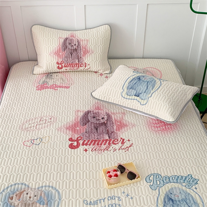 91家纺网 家纺一手货源 找家纺 昔可家纺 2023新款ins创意风乳胶凉席 小小邦妮妮兔