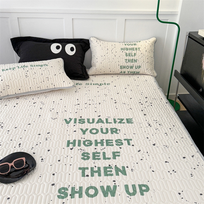 91家纺网 家纺一手货源 找家纺 昔可家纺 2023新款ins简约风乳胶凉席 泼墨字母