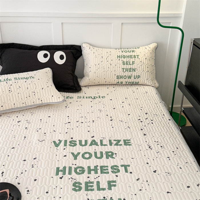 91家纺网 家纺一手货源 找家纺 昔可家纺 2023新款ins简约风乳胶凉席 泼墨字母