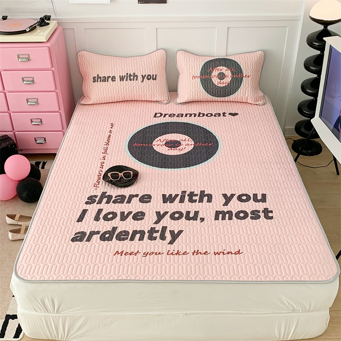 91家纺网 家纺一手货源 找家纺 昔可家纺 2023新款ins简约风乳胶凉席 黑粉播放器