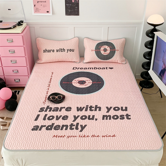 91家纺网 家纺一手货源 找家纺 昔可家纺 2023新款ins简约风乳胶凉席 黑粉播放器