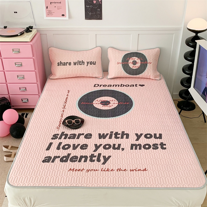 91家纺网 家纺一手货源 找家纺 昔可家纺 2023新款ins简约风乳胶凉席 黑粉播放器