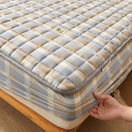 91家纺网 家纺一手货源 找家纺 （总）喜居 2023新款A类色织全棉水洗棉色织夹棉大豆床笠纯棉床笠直播