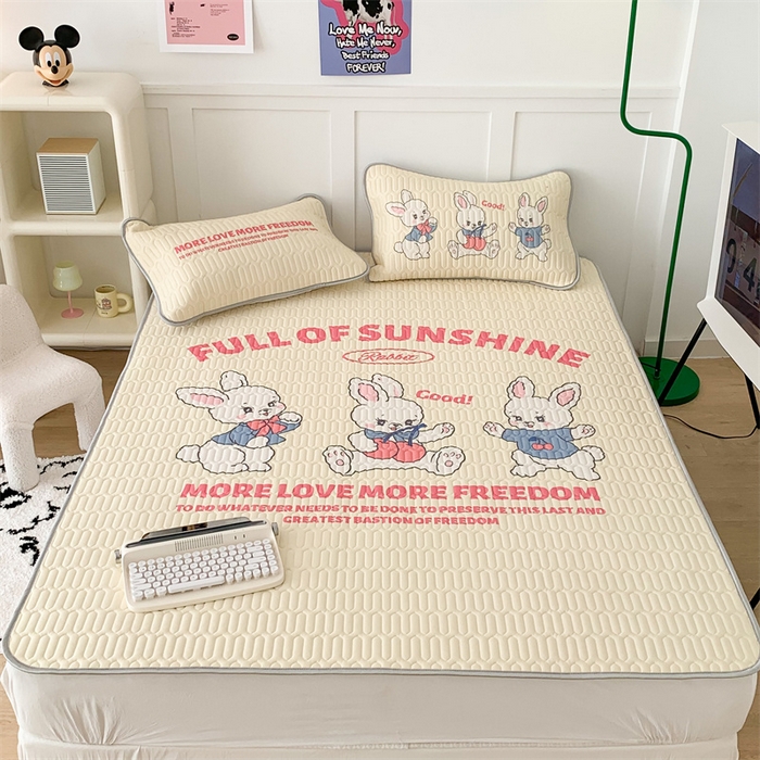 91家纺网 家纺一手货源 找家纺 昔可家纺 2023新款大版卡通乳胶凉席第二批 三只小兔