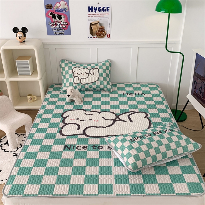 91家纺网 家纺一手货源 找家纺 昔可家纺 2023新款大版卡通乳胶凉席第二批 绿色棋盘格狗