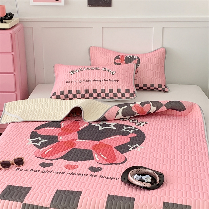 91家纺网 家纺一手货源 找家纺 昔可家纺 2023新款甜酷黑粉系列乳胶凉席 气球狗狗