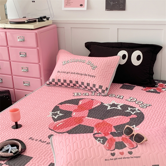 91家纺网 家纺一手货源 找家纺 昔可家纺 2023新款甜酷黑粉系列乳胶凉席 气球狗狗