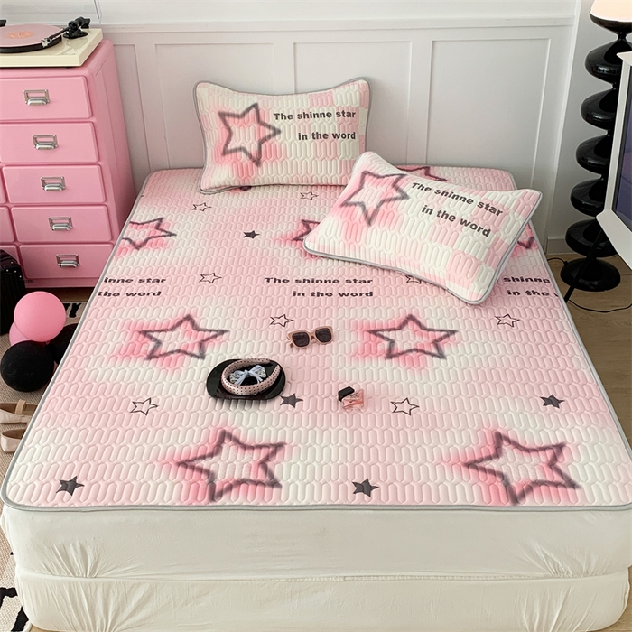 91家纺网 家纺一手货源 找家纺 昔可家纺 2023新款甜酷黑粉系列乳胶凉席 甜酷粉星