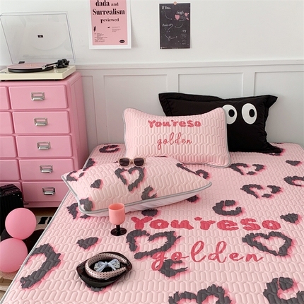 91家纺网 家纺一手货源 找家纺 （总）昔可家纺 2023新款甜酷黑粉系列乳胶凉席