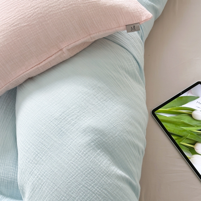 91家纺网 家纺一手货源 找家纺 玛奇朵 2023新品ins混搭风双层皱皱纱四件套 梦幻海盐