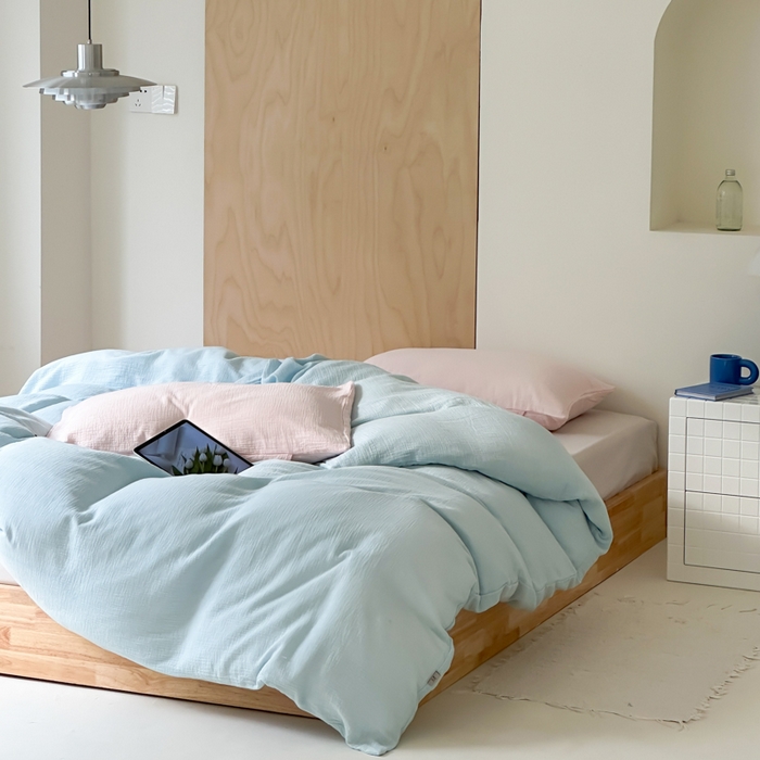 91家纺网 家纺一手货源 找家纺 玛奇朵 2023新品ins混搭风双层皱皱纱四件套 梦幻海盐