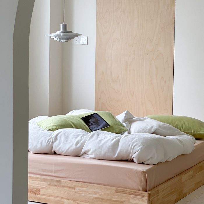 91家纺网 家纺一手货源 找家纺 玛奇朵 2023新品ins混搭风双层皱皱纱四件套 奶油森林