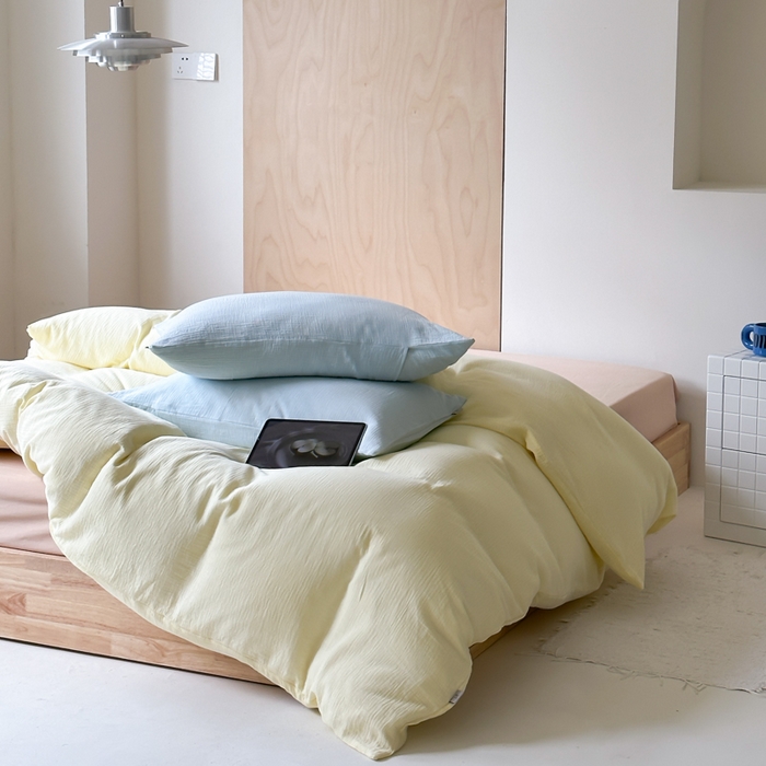 91家纺网 家纺一手货源 找家纺 玛奇朵 2023新品ins混搭风双层皱皱纱四件套 奶油芝芝