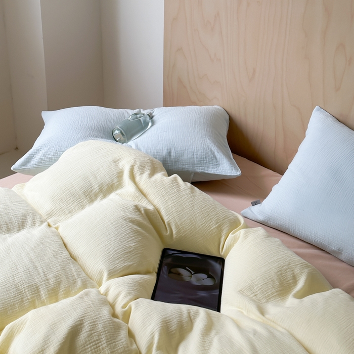 91家纺网 家纺一手货源 找家纺 玛奇朵 2023新品ins混搭风双层皱皱纱四件套 奶油芝芝