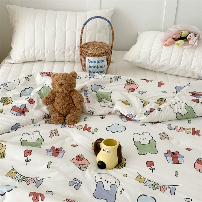 91家纺网 家纺一手货源 找家纺 昔可家纺 2023新款花边款云柔针织大豆夏被 夏日萌趣