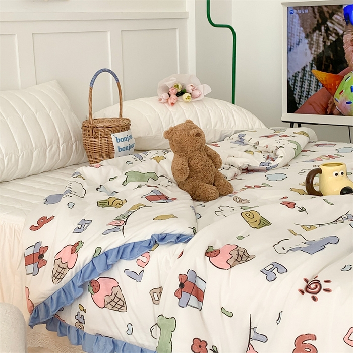 91家纺网 家纺一手货源 找家纺 昔可家纺 2023新款花边款云柔针织大豆夏被 夏日萌趣