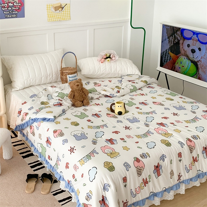 91家纺网 家纺一手货源 找家纺 昔可家纺 2023新款花边款云柔针织大豆夏被 夏日萌趣