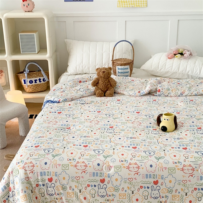 91家纺网 家纺一手货源 找家纺 昔可家纺 2023新款花边款云柔针织大豆夏被 涂鸦画