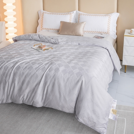 91家纺网 家纺一手货源 找家纺 天木兰 千鸟格全棉提花纯棉纱布双内胆纯蚕丝被 柞蚕丝桑蚕丝长丝被