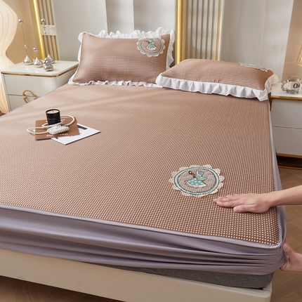 91家纺网 家纺一手货源 找家纺 （总）家之硕 2024新款A类华夫格冰爽软床笠款花边凉席三件套