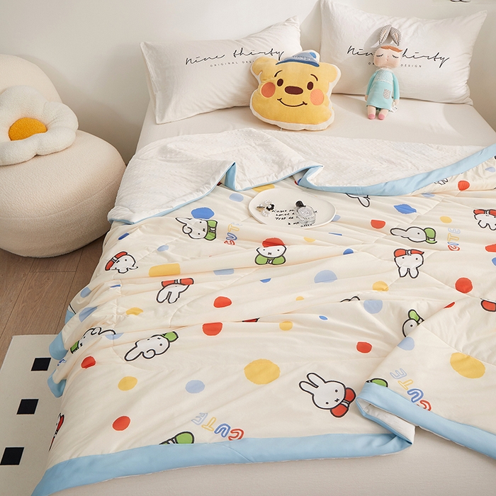 91家纺网 家纺一手货源 找家纺 一米阳光 2023新款凉感丝豆豆款包边夏被 米菲兔米