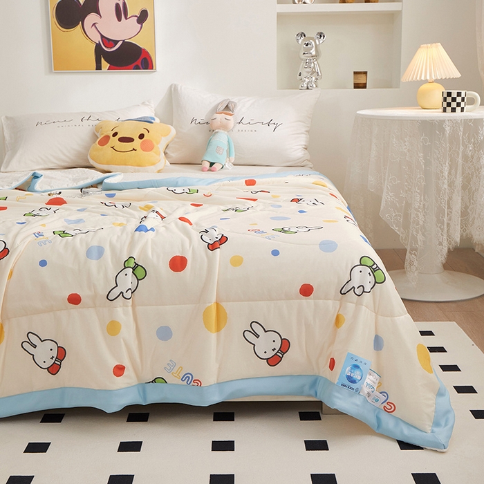 91家纺网 家纺一手货源 找家纺 一米阳光 2023新款凉感丝豆豆款包边夏被 米菲兔米