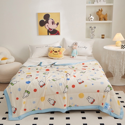 91家纺网 家纺一手货源 找家纺 （总）一米阳光 2023新款凉感丝豆豆款包边夏被