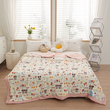 91家纺网 家纺一手货源 找家纺 （总）一米阳光 2023新款凉感丝豆豆款包边夏被