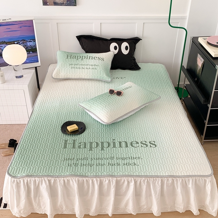 91家纺网 家纺一手货源 找家纺 昔可2023新款ins简约风乳胶凉席 渐变绿字母