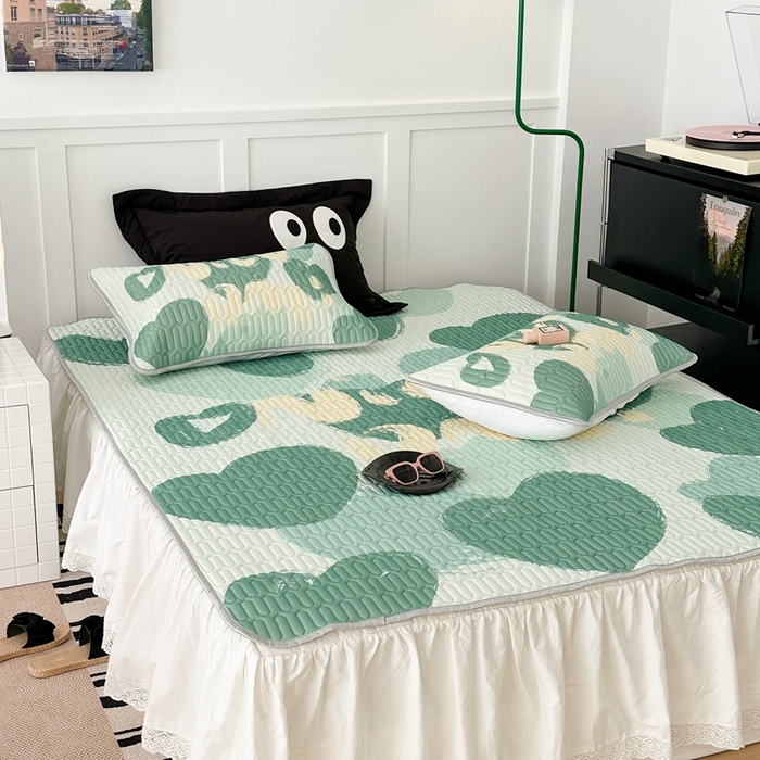 91家纺网 家纺一手货源 找家纺 昔可2023新款ins简约风乳胶凉席 绿色爱心