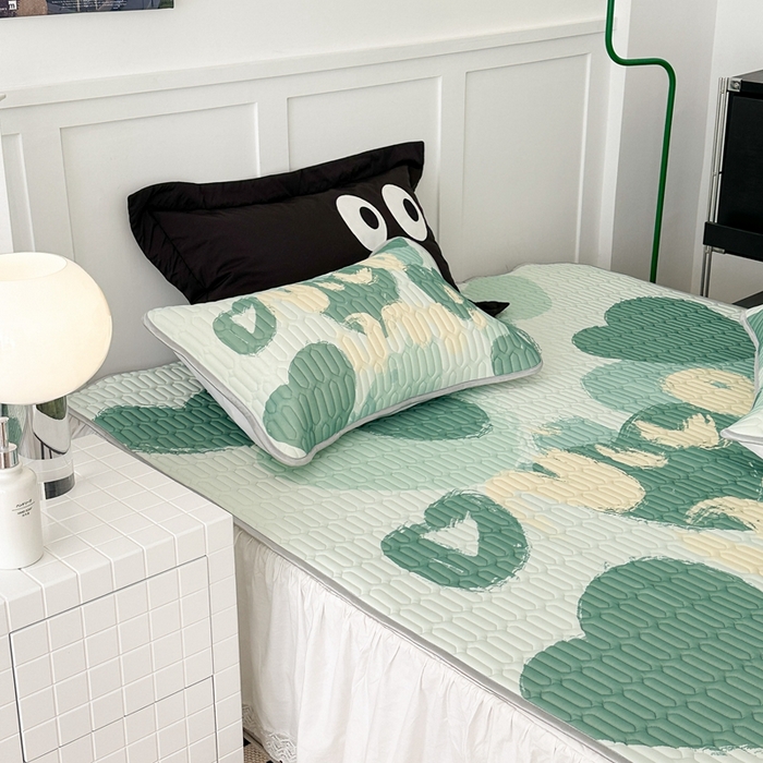 91家纺网 家纺一手货源 找家纺 昔可2023新款ins简约风乳胶凉席 绿色爱心