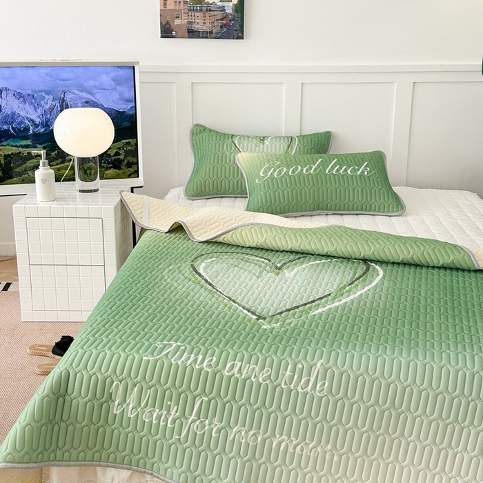 91家纺网 家纺一手货源 找家纺 昔可2023新款ins简约风乳胶凉席 晕染爱心