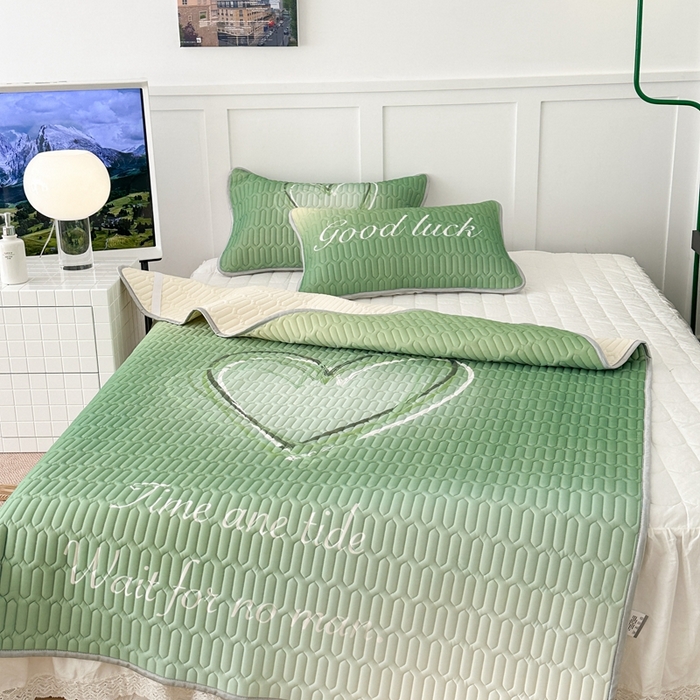 91家纺网 家纺一手货源 找家纺 昔可2023新款ins简约风乳胶凉席 晕染爱心