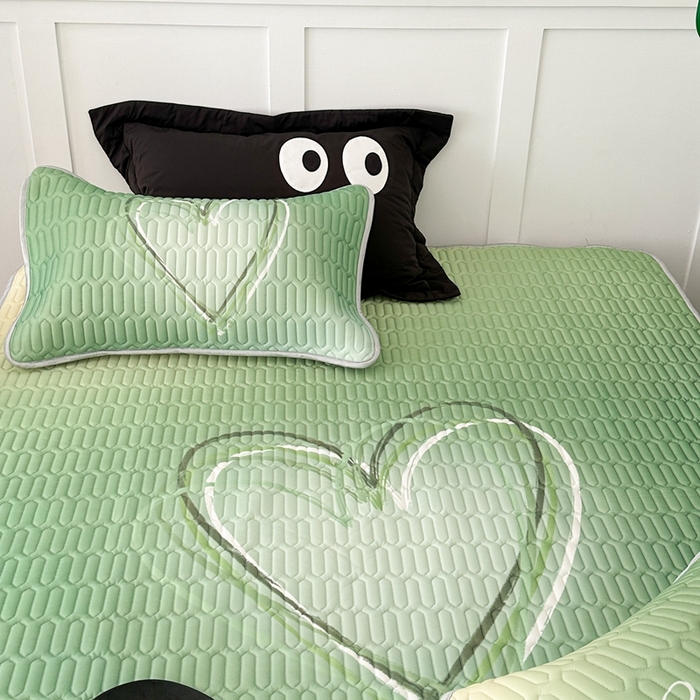 91家纺网 家纺一手货源 找家纺 昔可2023新款ins简约风乳胶凉席 晕染爱心