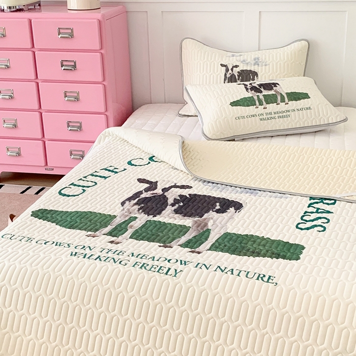 91家纺网 家纺一手货源 找家纺 昔可家纺2023新款ins创意风乳胶凉席 ins奶牛