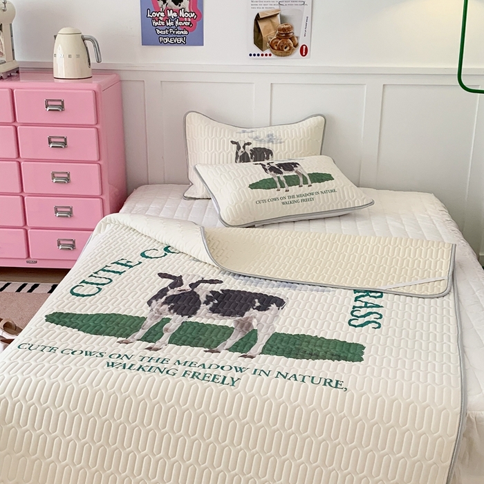 91家纺网 家纺一手货源 找家纺 昔可家纺2023新款ins创意风乳胶凉席 ins奶牛