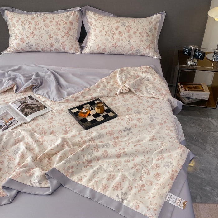 91家纺网 家纺一手货源 找家纺 （总）棉生活 2023新款莱赛尔天丝绣花夏被